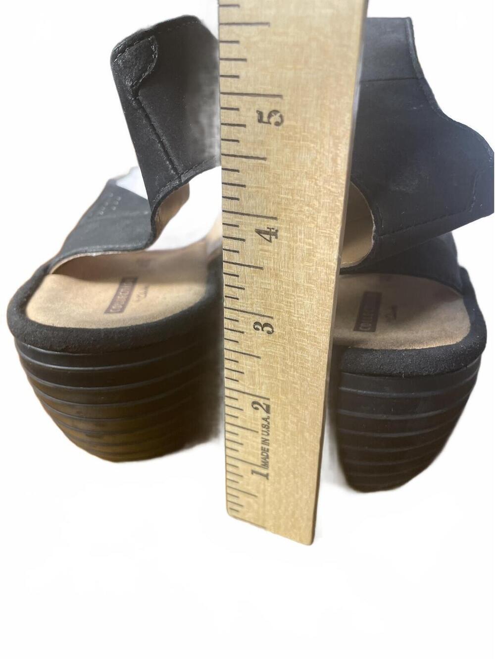 Clarks Cushion Wedge Sandals Womens 12 Black Ankle Suede - Picture 5 of 9